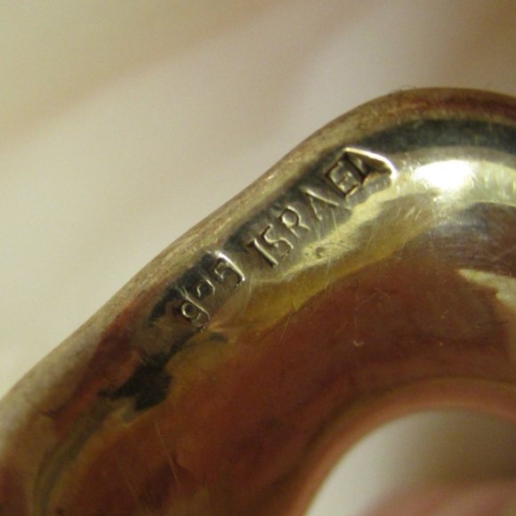 Modernist STERLING SILVER Swirl Statement Ring~Hammered 925 Israel UNISEX Ring - Picture 13 of 13